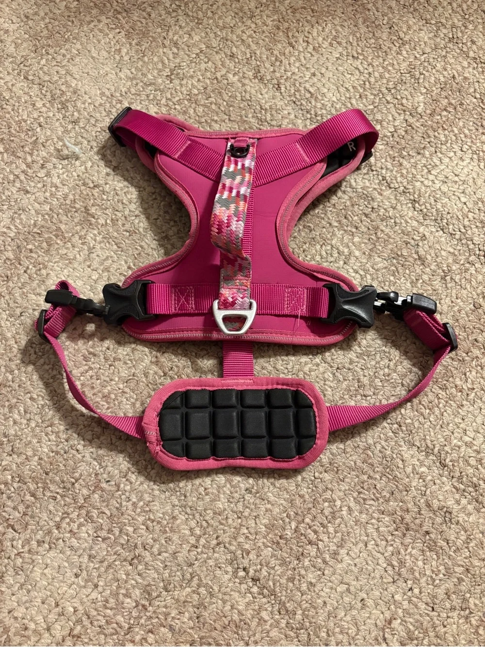 Dog harness size medium used for 6 weeks